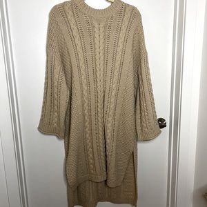 Heavy-Knit Cream Midi Sweater Size L (Oversized)